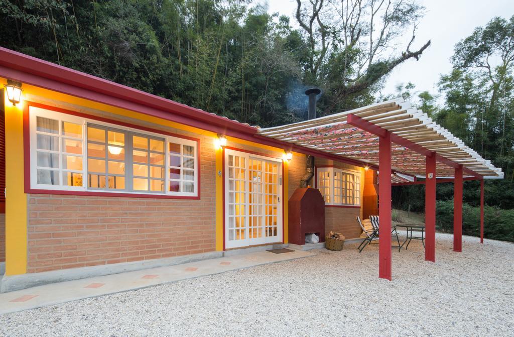 Pousada Chales Da Casa Centenaria Santo Antônio do Pinhal Exterior photo